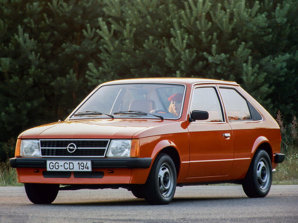 Opel Kadett 5 поколение, хэтчбек 3 дв. (08.1979 - 07.1984)
